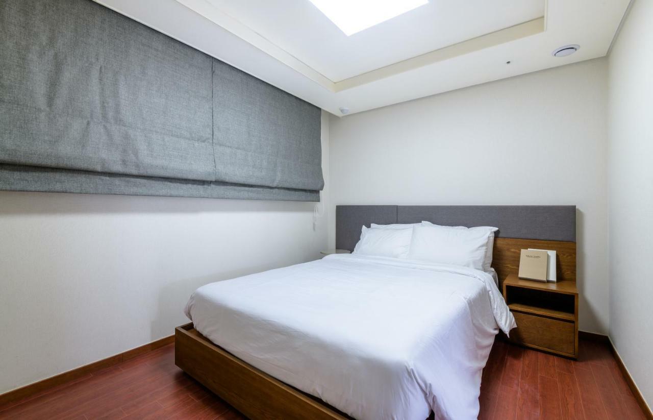 Seaside Arden Hotel Seogwipo Exterior photo